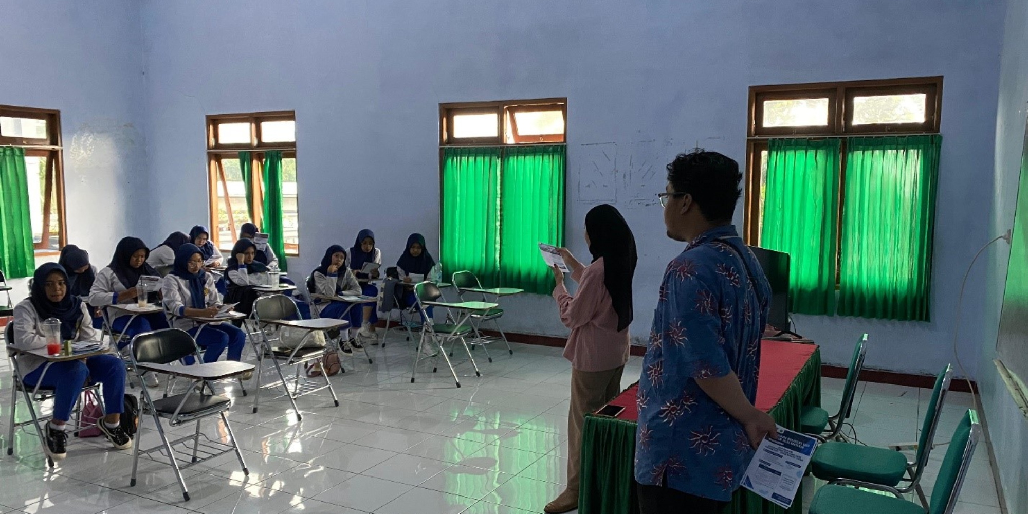 Yayasan Meira Visi Persada Hadir dalam Sosialisasi PMB di SMK Bhakti Nusantara