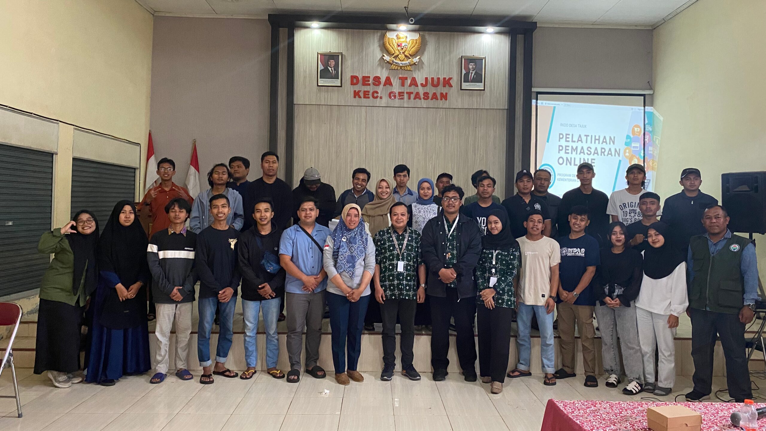 Yayasan Meira Visi Persada Hadir dalam Seminar di Desa Tajuk, Fokus pada Pemberdayaan Pemuda dan UMKM